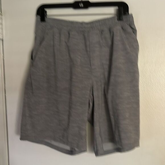Lululemon Pace Breaker Short Lined 9"
Weathered Sea Salt Size L - Picture 4 of 8